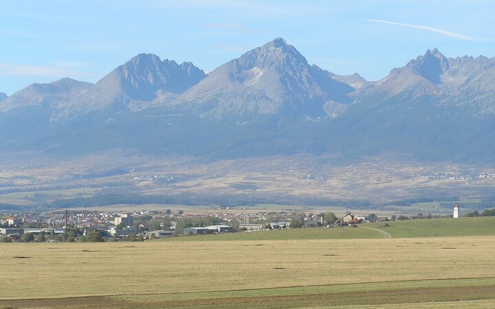 The Highest Mountains in Slovakia: 17 Peaks and Which You Can Climb